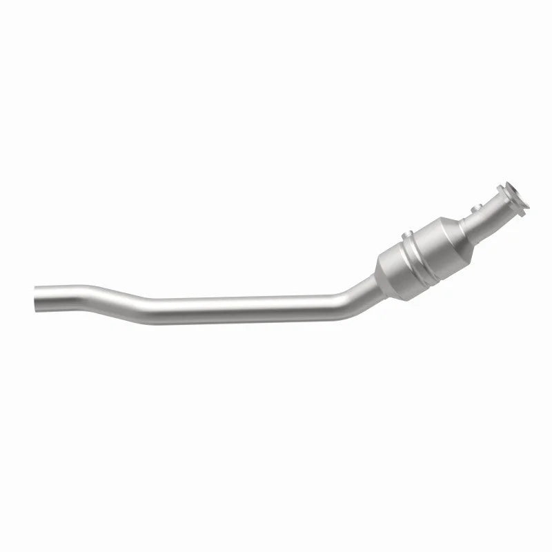 Magnaflow Conv DF 2011 Grand Cherokee 5.7L DS - Side View