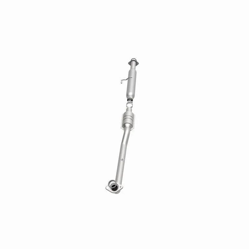 Magnaflow Conv DF 2012-2014 CAMRY 2.5L Underbody - Back View