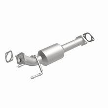 Load image into Gallery viewer, Magnaflow Conv DF 2012-2014 Sonic L4 1.8 OEM Underbody - Additional View 8