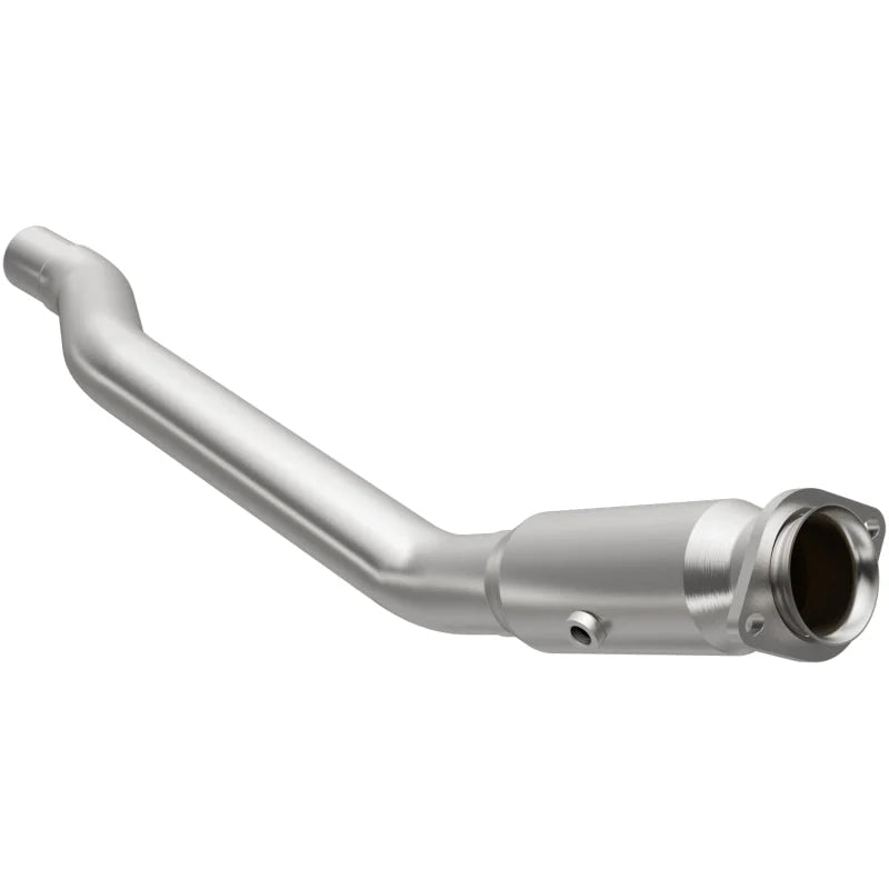 Magnaflow Conv DF 2012-2015 Grand Cherokee V8 6.4 OEM Underbody - Main Product View