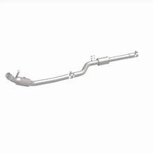 Load image into Gallery viewer, Magnaflow Conv DF 2013-2017 SL550 V8 4.6 OEM Underbody - Installation View