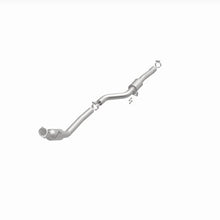 Load image into Gallery viewer, Magnaflow Conv DF 2013-2017 SL550 V8 4.6 OEM Underbody - Additional View 6