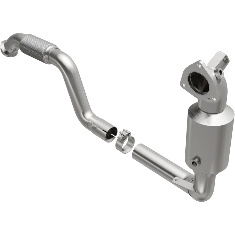 Magnaflow Conv DF 2014-2017 CLA250 L4 2 OEM Underbody - Main Product View