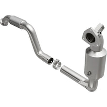 Load image into Gallery viewer, Magnaflow Conv DF 2014-2017 CLA250 L4 2 OEM Underbody - Main Product View