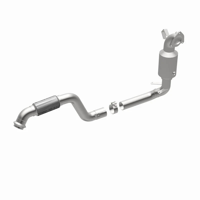 Magnaflow Conv DF 2014-2017 CLA250 L4 2 OEM Underbody - Installation View