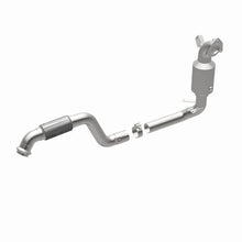 Load image into Gallery viewer, Magnaflow Conv DF 2014-2017 CLA250 L4 2 OEM Underbody - Installation View