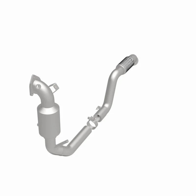 Magnaflow Conv DF 2014-2017 CLA250 L4 2 OEM Underbody - Additional View 6