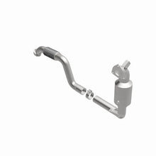 Load image into Gallery viewer, Magnaflow Conv DF 2014-2017 CLA250 L4 2 OEM Underbody - Additional View 7