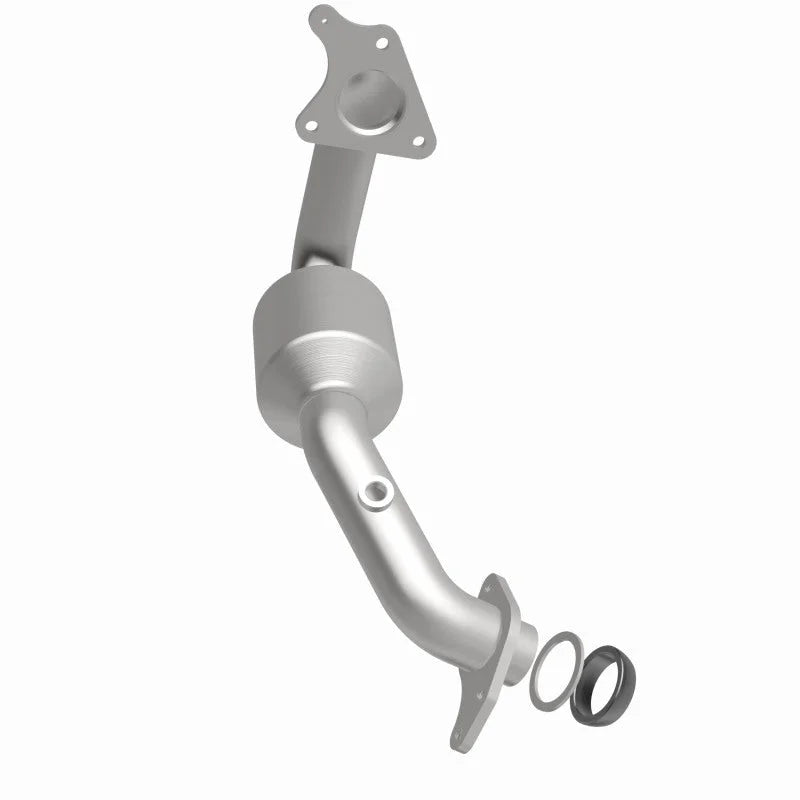 Magnaflow Conv DF 2015 Juke L4 1.6L OEM - Back View