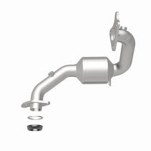 Load image into Gallery viewer, Magnaflow Conv DF 2015 Juke L4 1.6L OEM - Additional View 6