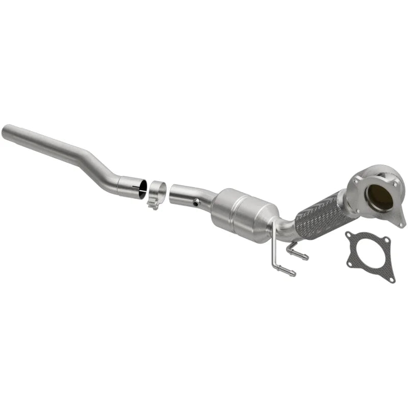 Magnaflow Conv DF 2015 Q3 L4 2 OEM Underbody - Main Product View