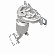 Load image into Gallery viewer, Magnaflow Conv DF 2017 Santa Fe L4 2.4 OEM Manifold - Additional View 6