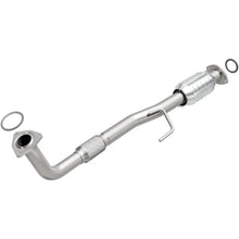 Load image into Gallery viewer, Magnaflow Conv DF 97-01 Toyota Camry 2.2L - Side View