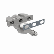 Load image into Gallery viewer, Magnaflow Conv DF BMW 3 99-00 Rear - Back View