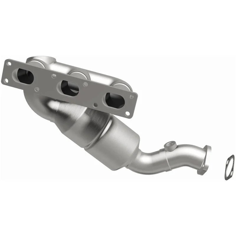 Magnaflow Conv DF BMW 5 99-00 Rear - Installation View