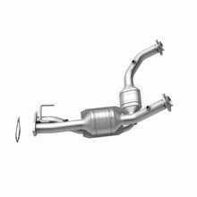 Load image into Gallery viewer, Magnaflow Conv DF Front OEM fits 2004-2005 Ford Ranger Edge 4.0L / 2005-2006 Ford Ranger FX4 4.0L / 2006 Ford Ranger SPORT...