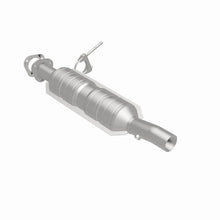 Load image into Gallery viewer, Magnaflow Conv DF OEM Underbody fits 2007-2008 Ford E-350 Super Duty / 1997-1999 Ford F-250 / 1999 Ford F-250 Super Duty /...