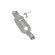 Load image into Gallery viewer, Magnaflow Conv DF OEM Underbody fits 2007-2008 Ford E-350 Super Duty / 1997-1999 Ford F-250 / 1999 Ford F-250 Super Duty /...