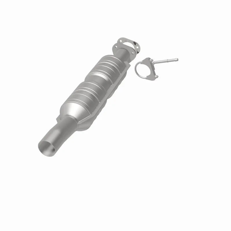 Magnaflow Conv DF OEM Underbody fits 2007-2008 Ford E-350 Super Duty / 1997-1999 Ford F-250 / 1999 Ford F-250 Super Duty /...