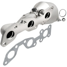 Load image into Gallery viewer, Magnaflow Conv DF Passenger Side Manifold fits 2001-2004 Nissan Frontier / 2001-2004 Nissan Xterra - Main Product View