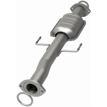 Load image into Gallery viewer, Magnaflow Conv DF Rear fits 2001-2004 Toyota Tacoma 2.4L - Additional View 7