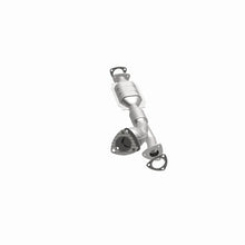 Load image into Gallery viewer, Magnaflow Conv DF Rear fits 2001 Cadillac Catera / 2003 Mercedes-Benz C230 Kompressor / 2001-2003 Saturn L300 3.0L / 2000 ...