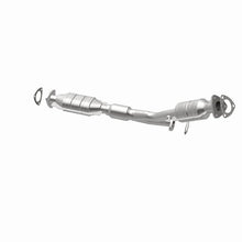 Load image into Gallery viewer, Magnaflow Conv DF Rear fits 2001 Cadillac Catera / 2003 Mercedes-Benz C230 Kompressor / 2001-2003 Saturn L300 3.0L / 2000 ...