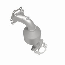 Load image into Gallery viewer, Magnaflow Conv DF Underbody fits 2010-2016 Cadillac SRX 3.0L / 2011 Saab 9-4X 3.0L - Side View