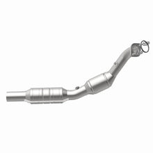 Load image into Gallery viewer, Magnaflow Conv DF V6 3.6L fits Chevrolet Camaro / 2010-2011 Chevrolet Camaro LS - Additional View 10