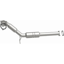 Load image into Gallery viewer, Magnaflow Conv DF Volvo 02-04 S60 2.3L/S60 2.4L Turbo / 02-04 V70 2.3L/2.4L Turbo - Back View