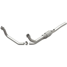 Load image into Gallery viewer, Magnaflow Conv DF fits 1995-1997 Dodge B1500 / 1995-1997 Dodge B2500 / 1995-1997 Dodge B3500 / Dodge VAN / 2017-2019 Honda...