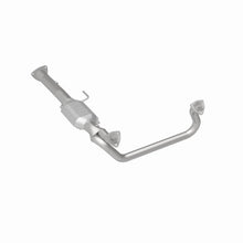 Load image into Gallery viewer, Magnaflow Conv DF fits 1996-1999 Chevrolet Astro / 1996-1997 GMC Safari / 1996-1999 GMC Safari SL / 1996-1998 GMC Safari SLX
