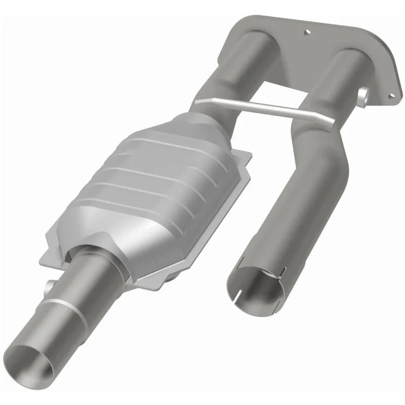 Magnaflow Conv DF fits 1996-2000 Chevrolet C2500 / C3500 / K2500 5.7L - Side View
