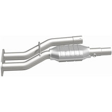 Load image into Gallery viewer, Magnaflow Conv DF fits 1996-2000 Chevrolet C2500 / C3500 / K2500 5.7L - Additional View 6