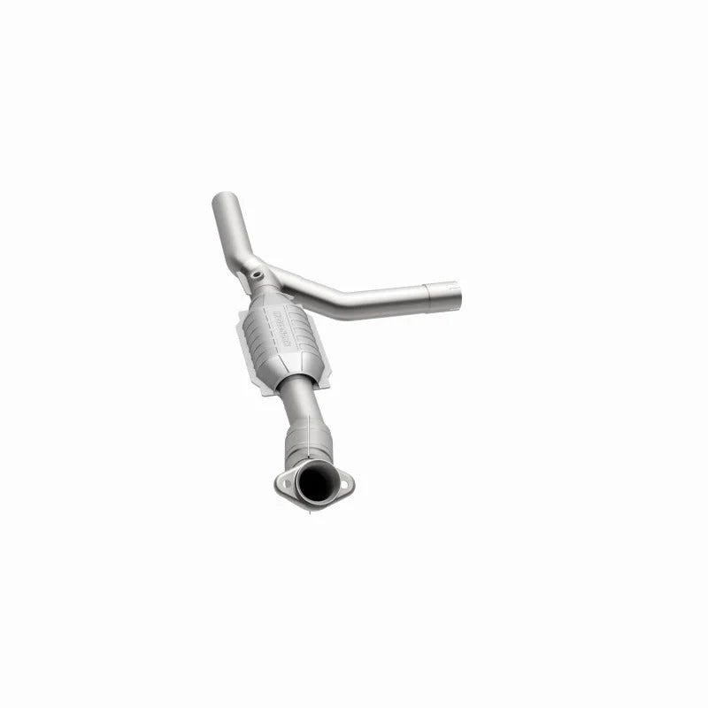 Magnaflow Conv DF fits 1997-1999 Ford E-150 Econoline / 1997-1999 Ford E-150 Econoline Club WAGON Chateau 4.6L - Back View