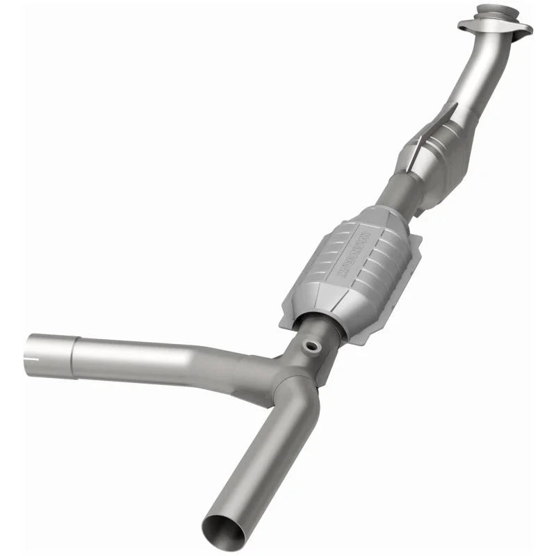 Magnaflow Conv DF fits 1997-1999 Ford E-150 Econoline / 1997-1999 Ford E-150 Econoline Club WAGON Chateau 4.6L - Additiona...