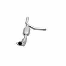 Load image into Gallery viewer, Magnaflow Conv DF fits 1997-1999 Ford E-150 Econoline / 1997-1999 Ford E-150 Econoline Club WAGON Chateau 4.6L - Additiona...