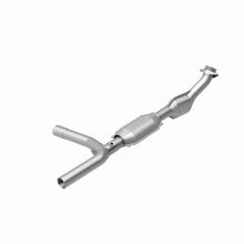 Load image into Gallery viewer, Magnaflow Conv DF fits 1997-1999 Ford E-150 Econoline / 1997-1999 Ford E-150 Econoline Club WAGON Chateau 4.6L - Additiona...