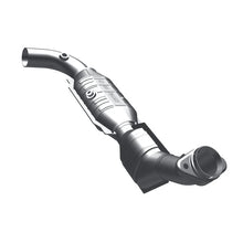Load image into Gallery viewer, Magnaflow Conv DF fits 1998 Ford E-150 Econoline 4.6L / 1998 Ford E-150 Econoline Club WAGON 4.6L / 1997 Ford Expedition 4...