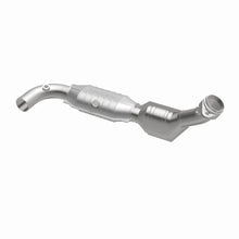 Load image into Gallery viewer, Magnaflow Conv DF fits 1998 Ford E-150 Econoline 4.6L / 1998 Ford E-150 Econoline Club WAGON 4.6L / 1997 Ford Expedition 4...