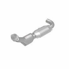 Load image into Gallery viewer, Magnaflow Conv DF fits 1998 Ford E-150 Econoline 4.6L / 1998 Ford E-150 Econoline Club WAGON 4.6L / 1997 Ford Expedition 4...