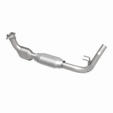 Load image into Gallery viewer, Magnaflow Conv DF fits 1999 2000 Ford Expedition Eddie Bauer / 1999 2000 Ford F-150 / 2000 Ford F-150 Harley-Davidson Edit...