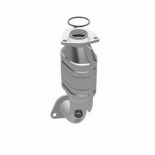 Load image into Gallery viewer, Magnaflow Conv DF fits 1999-2003 Chevrolet Tracker / 1999-2000 Chevrolet Tracker Lsi / 2001-2003 Chevrolet Tracker LT / 20...