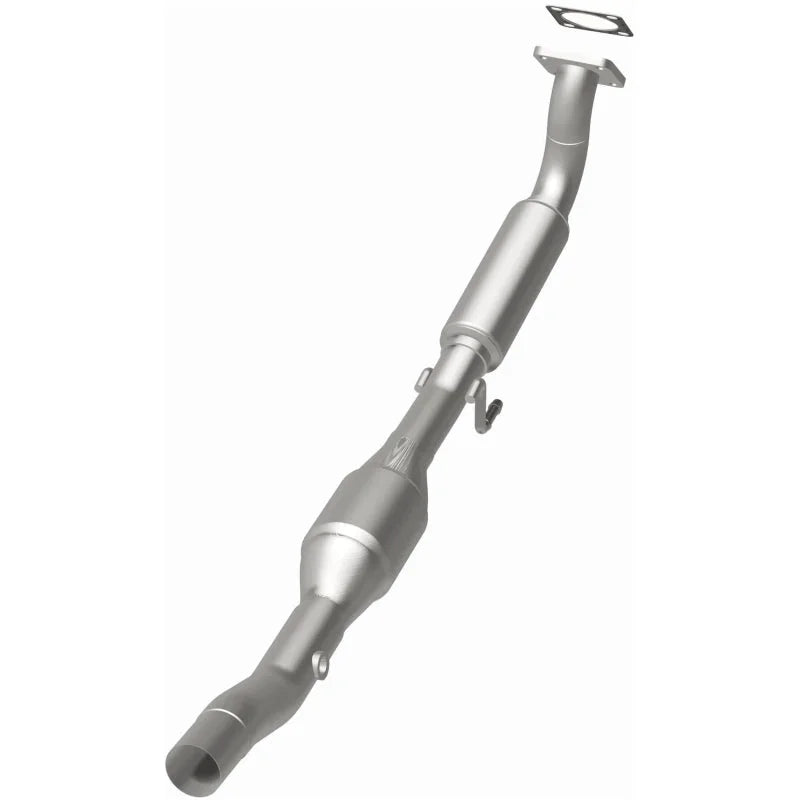 Magnaflow Conv DF fits 1999-2005 Volkswagen Beetle 2.0L / 1999-2006 Volkswagen Golf 2.0L / 1999-2005 Volkswagen Jetta 2.0L