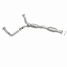 Load image into Gallery viewer, Magnaflow Conv DF fits 2000-2002 Chevrolet S10 / 2002 Chevrolet S10 ZR5 / 2000-2002 GMC Sonoma SL / 2000-2001 GMC Sonoma S...