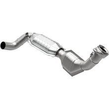 Load image into Gallery viewer, Magnaflow Conv DF fits 2000-2004 Ford F-150 / F-150 Heritage 5.4L - Main Product View