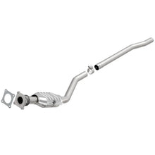 Load image into Gallery viewer, Magnaflow Conv DF fits 2001 2002 Chrysler Voyager / 2002 Chrysler Voyager EC / 2002 2003 Chrysler Voyager LX / 2002 Dodge ...