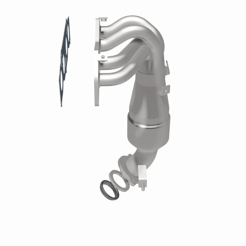 Magnaflow Conv DF fits 2004-2007 Toyota Highlander 2.4L - Installation View