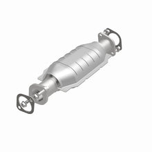 Load image into Gallery viewer, Magnaflow Conv DF fits 2005-2006 Hyundai Tucson Gls 2.7L / 2005 Hyundai Tucson LX 2.7L / 2006-2009 Hyundai Tucson LIMITED ...