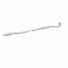 Load image into Gallery viewer, Magnaflow Conv DF fits 2007-2011 Mitsubishi Outlander 3.0L - Additional View 5